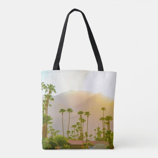 Palm Springs-zonsonderdag met bergen en palm tr Draagtas (Achterkant)