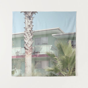 PALM TREE NEAR WHITCONCRETE HOUSE WANDKLEED