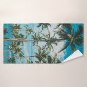 Palmiers au-dessus de l'océan, toniques vintages e (Serviette de bain)