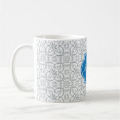 Paloma Damask Monogramme Mug (Gauche)