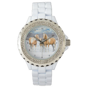 Palomino verf kwartpaarden bij sneeuw horloge