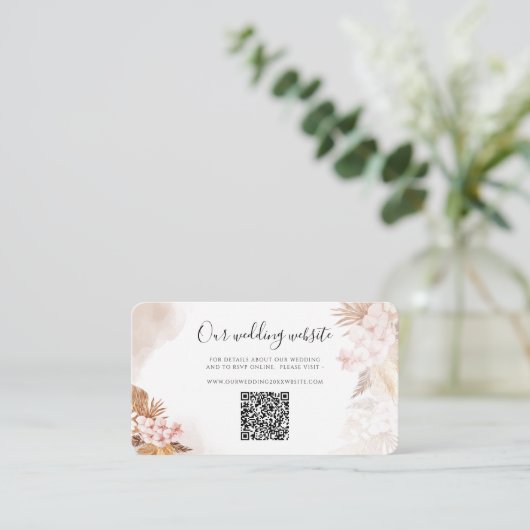 Pampas Grass QR Code Terracotta Bruiloft Website Informatiekaartje (Staand voorkant)