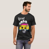 Pan Pride Level Up Tijgerpoot Controller T-shirt 2 (Voorkant volledig)