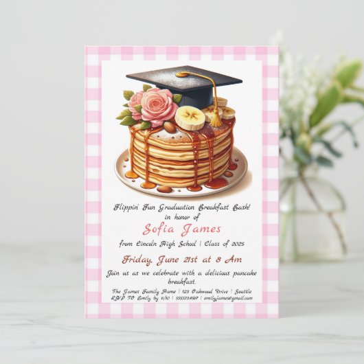 Pancakes Graduation Party Invitation (Debout devant)