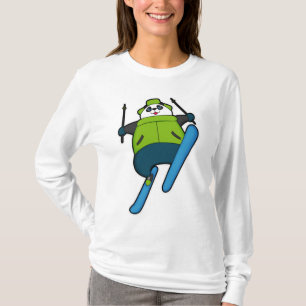 Panda als skijumper met skiën t-shirt