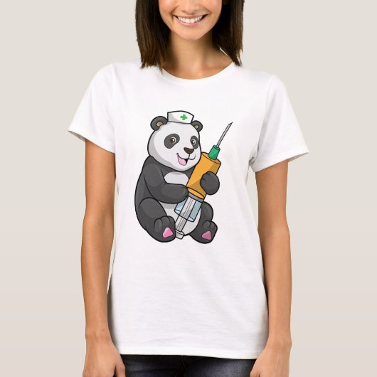 Panda als verpleegster met spuit t-shirt (Voorkant)