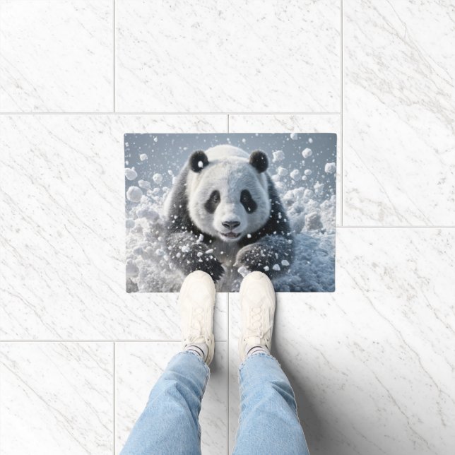 Panda Beer loopt in de sneeuw Deurmat (Binnen)