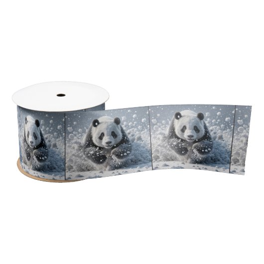 Panda Beer loopt in de sneeuw Lint (Spoel)