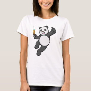 Panda bij vaccinatie met spuit t-shirt