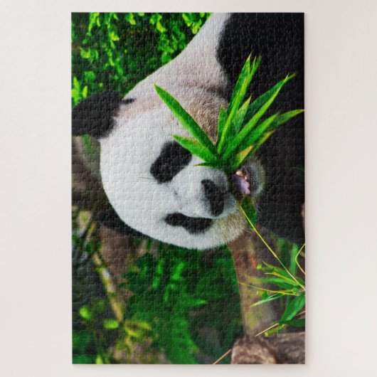 Panda Chewing on Bamboo Legpuzzel (Verticaal)
