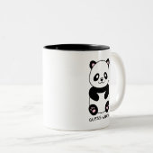 Panda-monium in een beker! 🐼☕😂 tweekleurige koffiemok (Voorkant rechts)