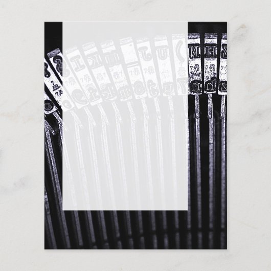 Panel 023 — Typewriter Flyer (Voorkant)