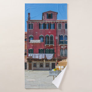 Panier avec boîtes à Venise