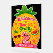 Panneau de bienvenue Two-tti Fruity pour une fête (Angle)