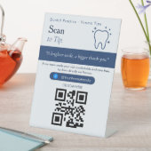 Panneau de code QR minimal bleu pour les pourboire (In SItu)