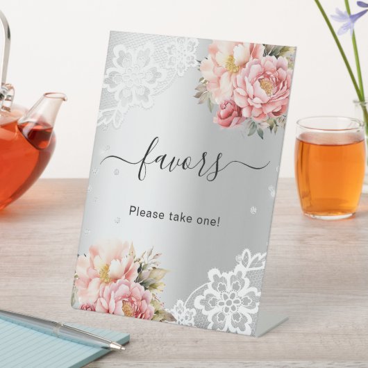 Panneau de faveur de mariage en dentelle florale r (In SItu)