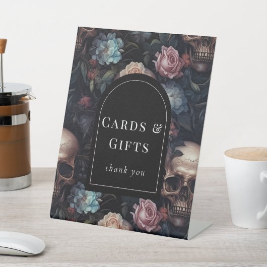 Panneau de Fête des mariées gothique florale foncé (In SItu)