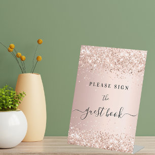 Panneau de livre d'or de fête avec poussière de pa