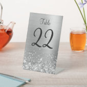 Panneau de numéro de table de mariage en feuille d (In SItu)