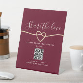 Panneau de pied de code QR de mariage rouge Bourgo (In SItu)