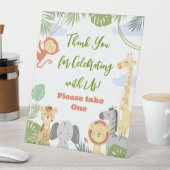 Panneau de piédestal "Merci" au design floral. (In SItu)