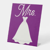 Panneau de piédestal - Robe de Mme Bride (Recto)