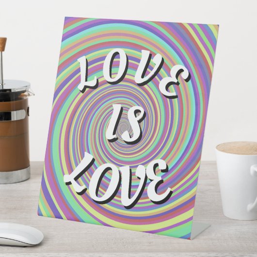 Panneau de socle de fierté Amour Est Amour (In SItu)