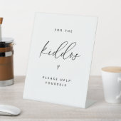Panneau Mariage minimaliste moderne Kiddos Table (In SItu)