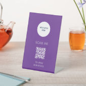 Panneau sur socle – Affichage de menu QR | violet (In SItu)