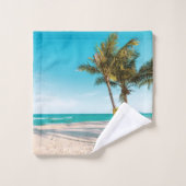 Panneaux de surf sur la plage lancer oreiller (Gant de toilette)