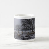 Panoramisch sneeuwlandschap met bomen en Mok van s (Center)