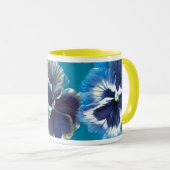 Pansies de la tasse à peinture florale d'art (Devant droit)