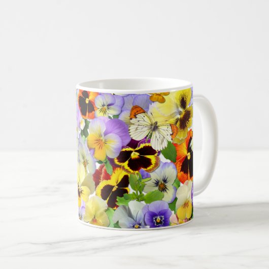 Pansies et papillons Mug (Devant droit)
