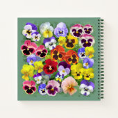 Pansy Collage Aangepaste Naam Notitieboek (Achterkant)