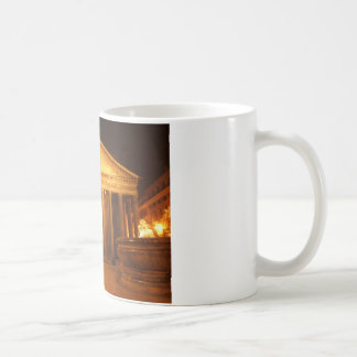 Pantheon 's nachts koffiemok