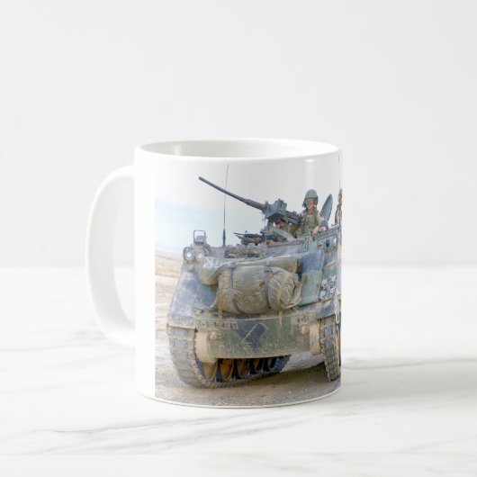 PANTSERWAGEN - M113 KOFFIEMOK (Voorkant links)
