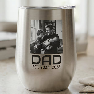 Papa a établi une photo audacieuse