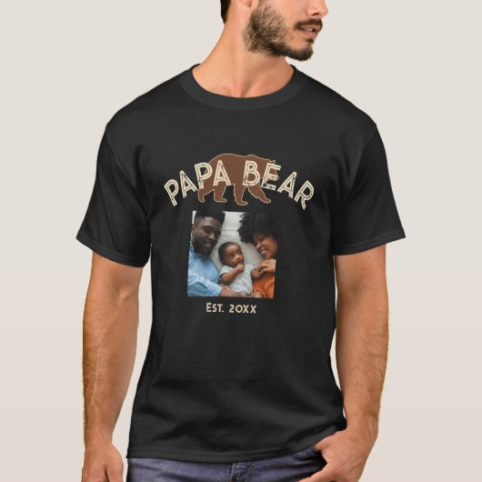 Papa Bear Father Year Established Photo Black T-shirt (Voorkant)