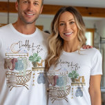 Papa doit être Boho Nursery Vêtements bébé<br><div class="desc">Papa to Be t-shirt pour ton baby shower, révélation de genre, faire-part de grossesse, etc. Vous pouvez customiser le texte pour lire c'est une fille ou c'est un garçon, papa d'être ou nouveau père par exemple. Cette conception a des illustrations sur le thème de la pépinière, y compris bassinet et...</div>