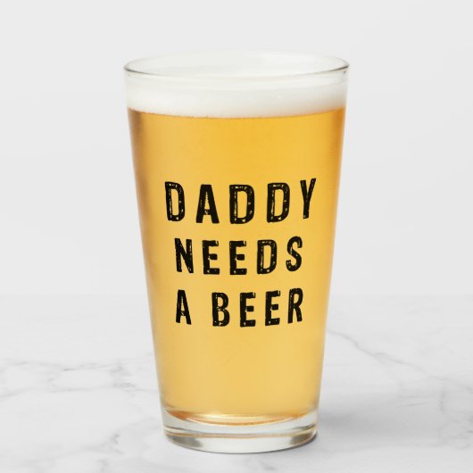 Papa heeft bier nodig glas (Voorkant gevuld)