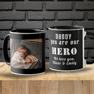 Papa Held Vaderdag Familie Foto Zwart Mok