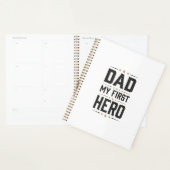 Papa Mon Premier Héros Conception de T-shirt Typog (Devant avec enveloppe)