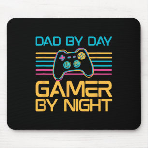Papa overdag, gamer 's nachts, liefhebber van vide muismat