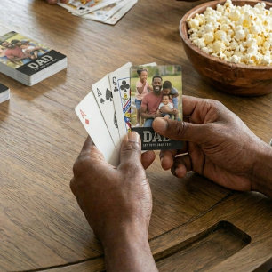 Papa Richtte Zwarte Vette Foto Op Pokerkaarten