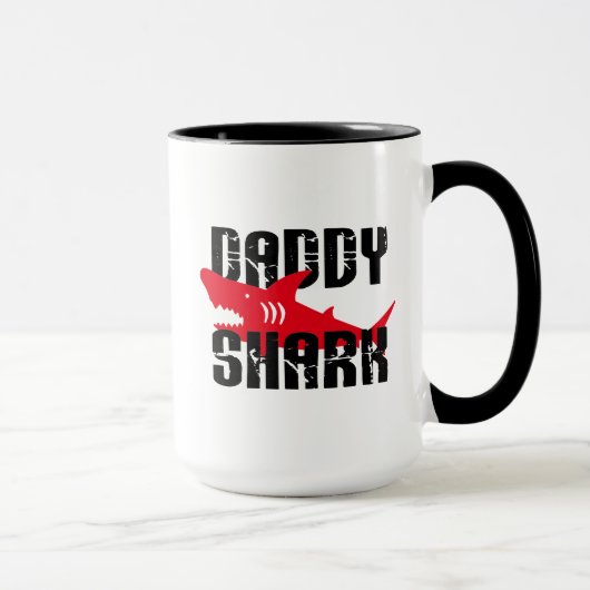 Papa Shark Worn Graphic Mok (Rechts)