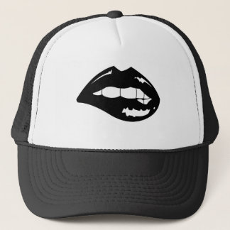 Paparazzi Love/Hate Trucker hat Pet