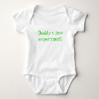 Papa's nieuwe experiment romper