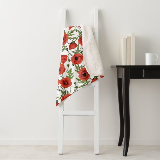 Papavertuin in koraal en bruin sherpa deken (In situ)