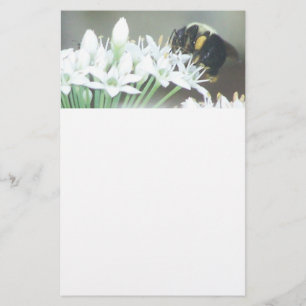 Papeterie Abeille en fleurs blanches