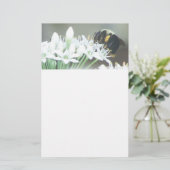 Papeterie Abeille en fleurs blanches (Debout devant)